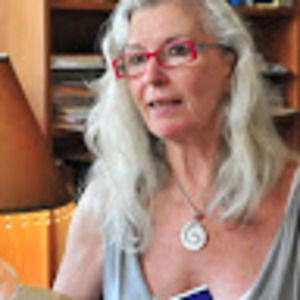 Meet your Posher, Clarinda